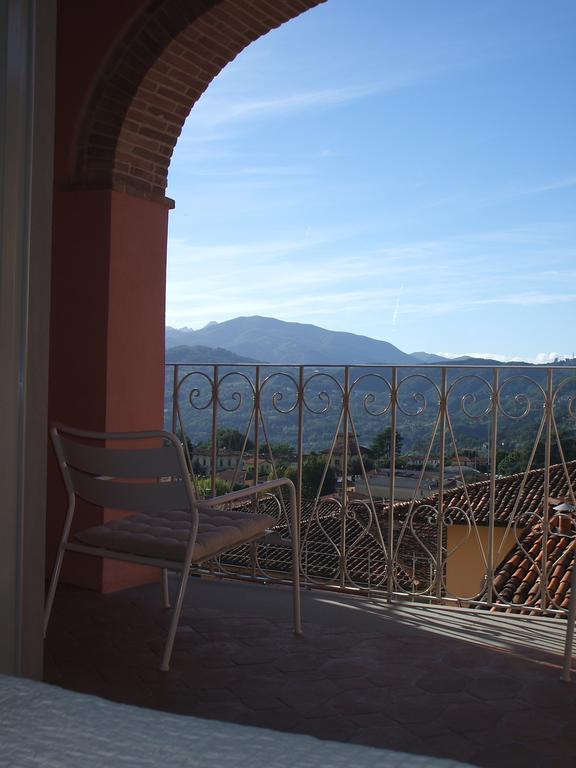Nel Cielo... Di Barga Otel Oda fotoğraf